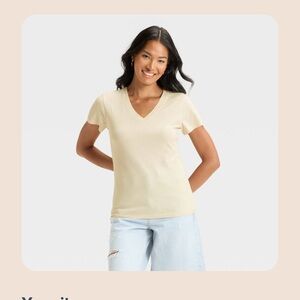 Universal Thread 100% cotton Classic V-Neck Short Sleeve Tee i